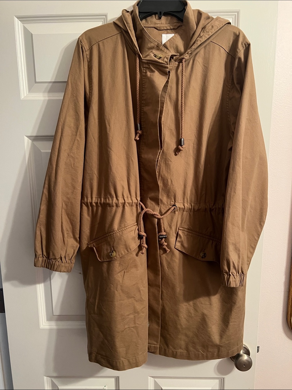 Women's Hooded Anorak Jacket in camel brown